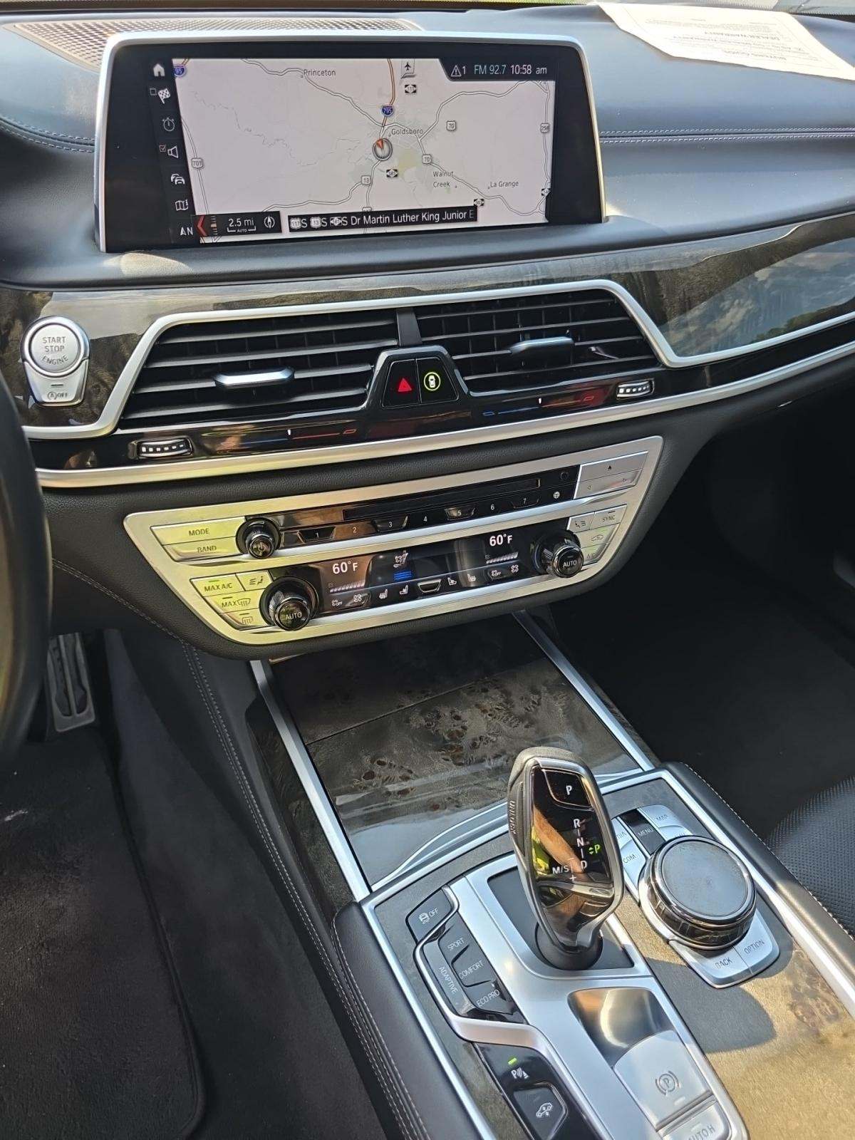 2019 BMW 7 Series 750i RWD