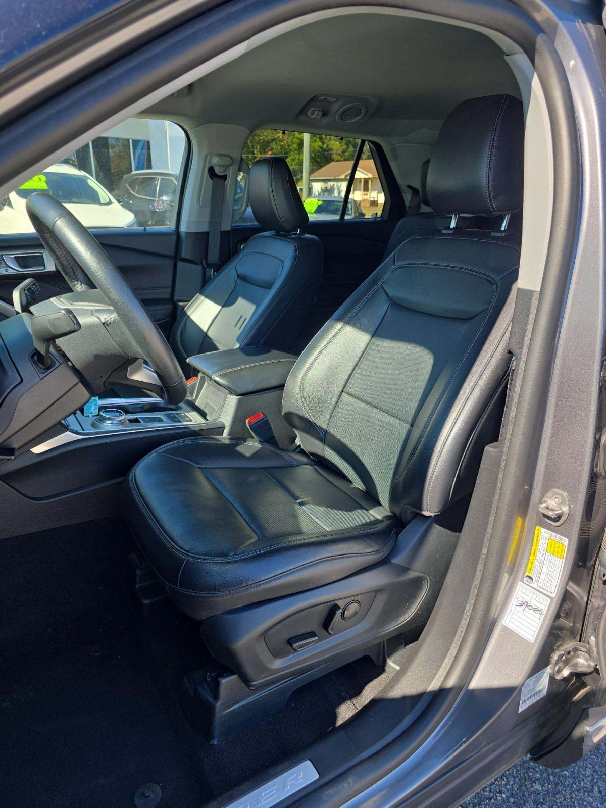 2023 Ford Explorer Limited RWD