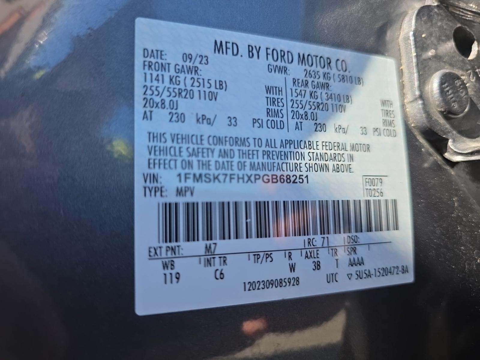 2023 Ford Explorer Limited RWD