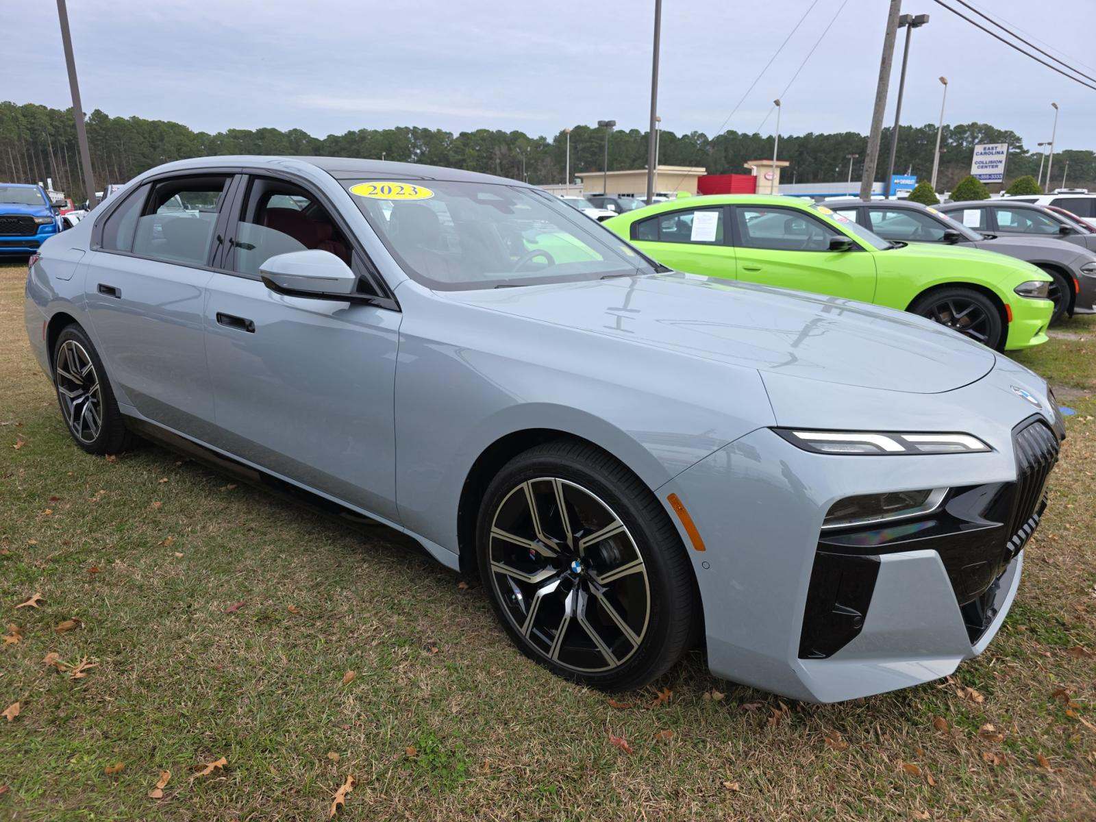 2023 BMW 7 Series 740i RWD