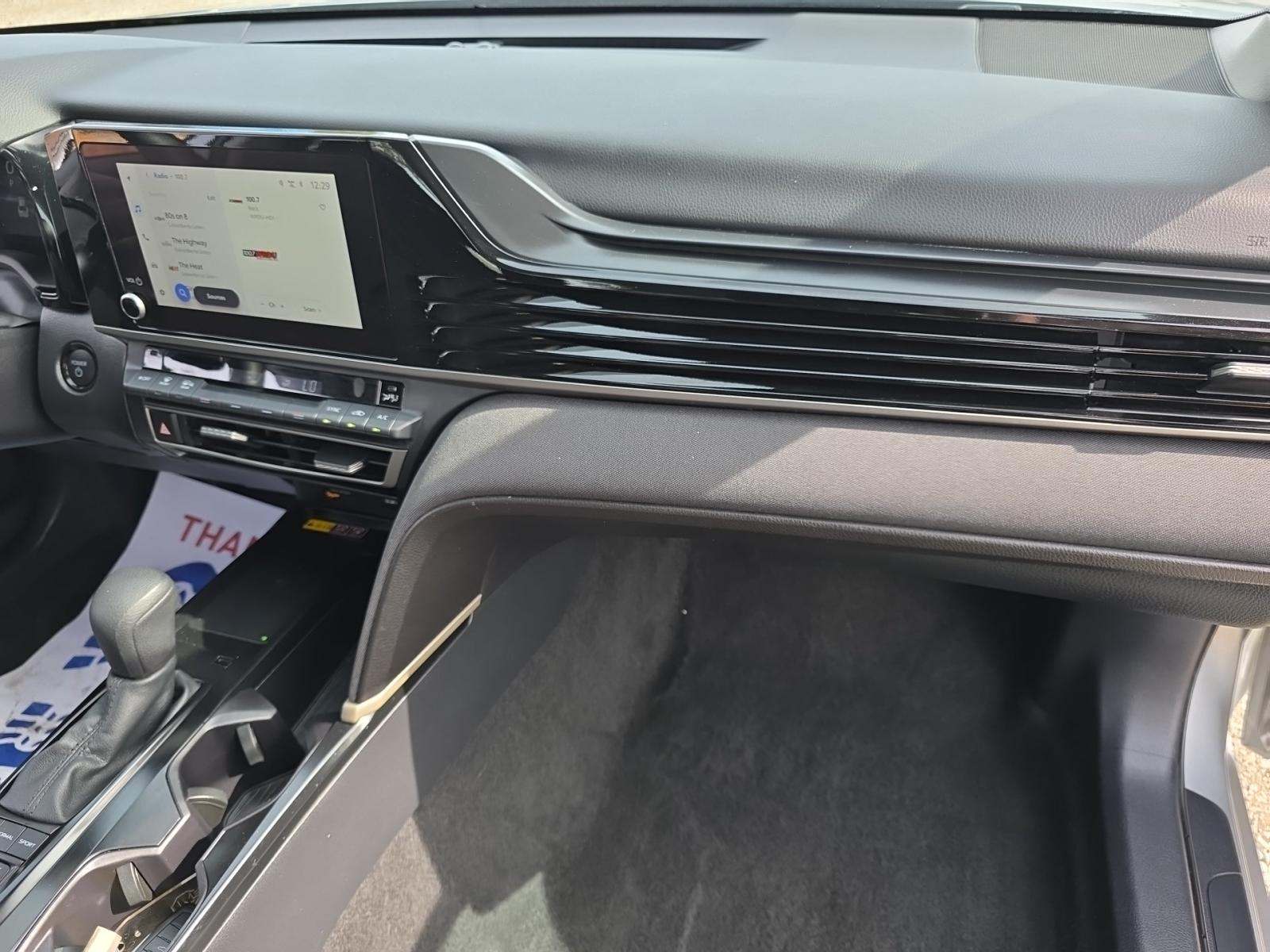 2025 Toyota Camry LE FWD