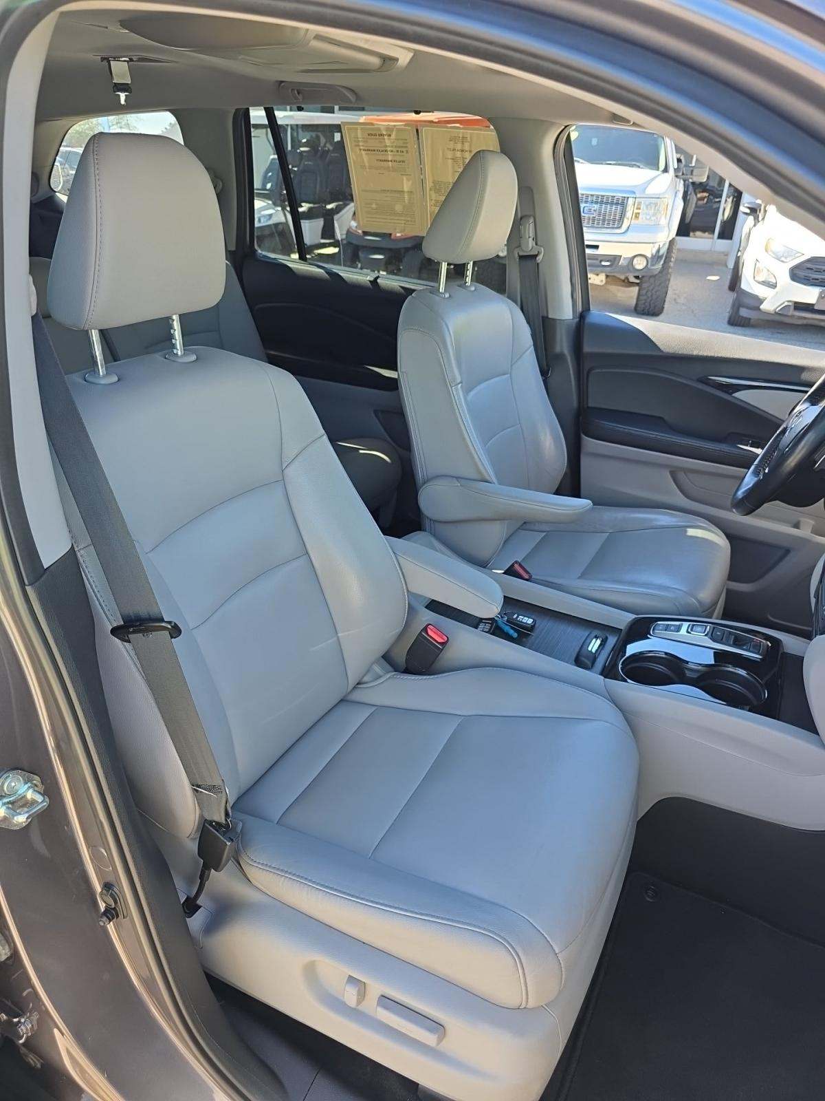 2018 Honda Pilot Touring AWD