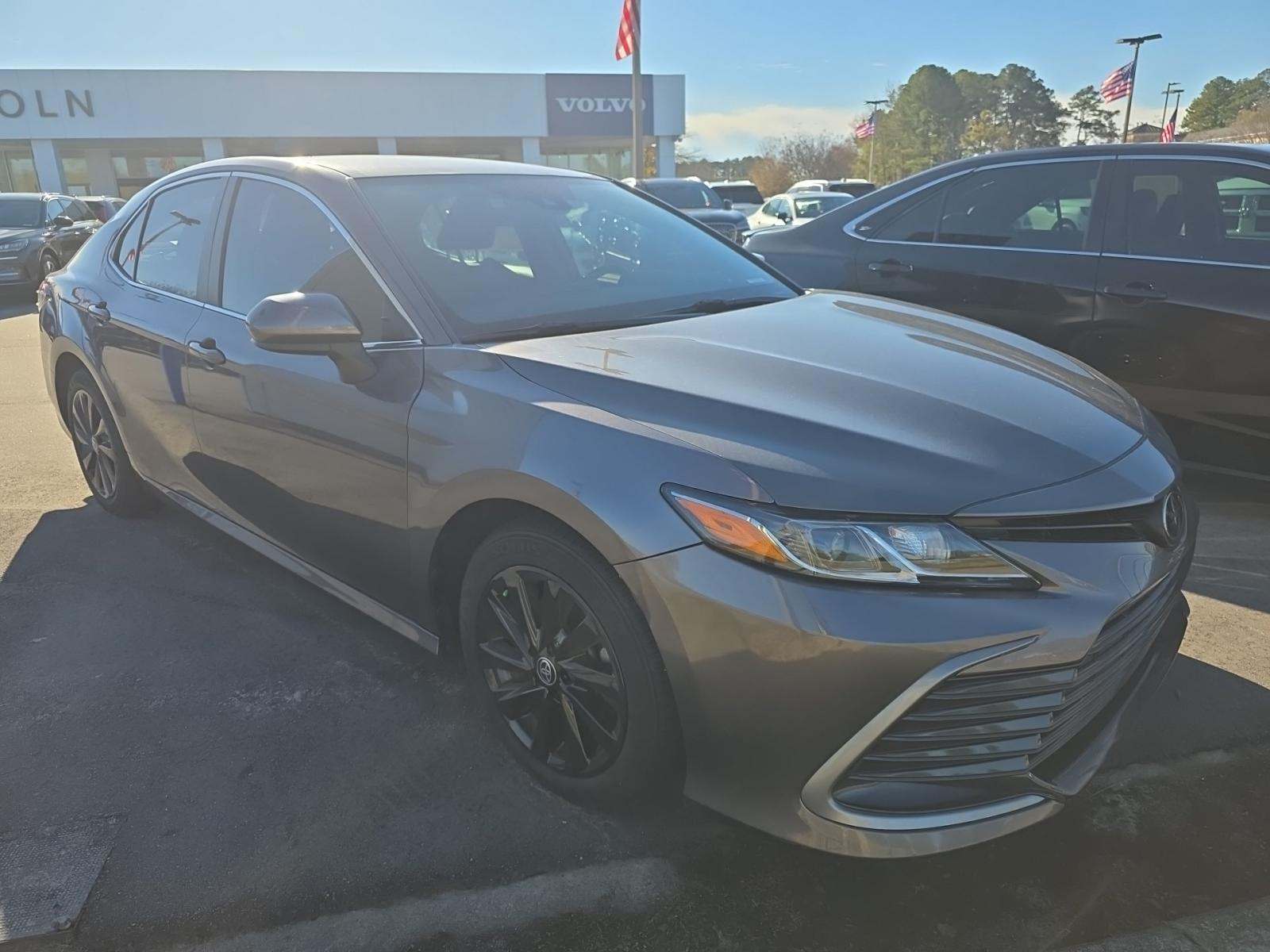 2023 Toyota Camry LE FWD