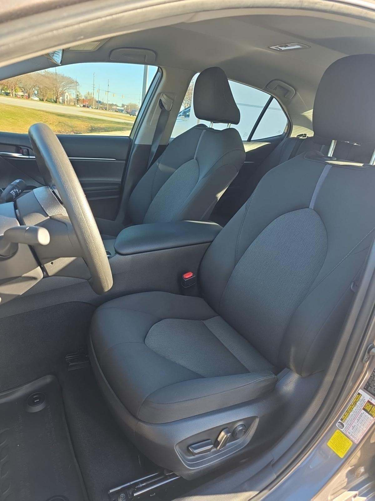 2023 Toyota Camry LE FWD