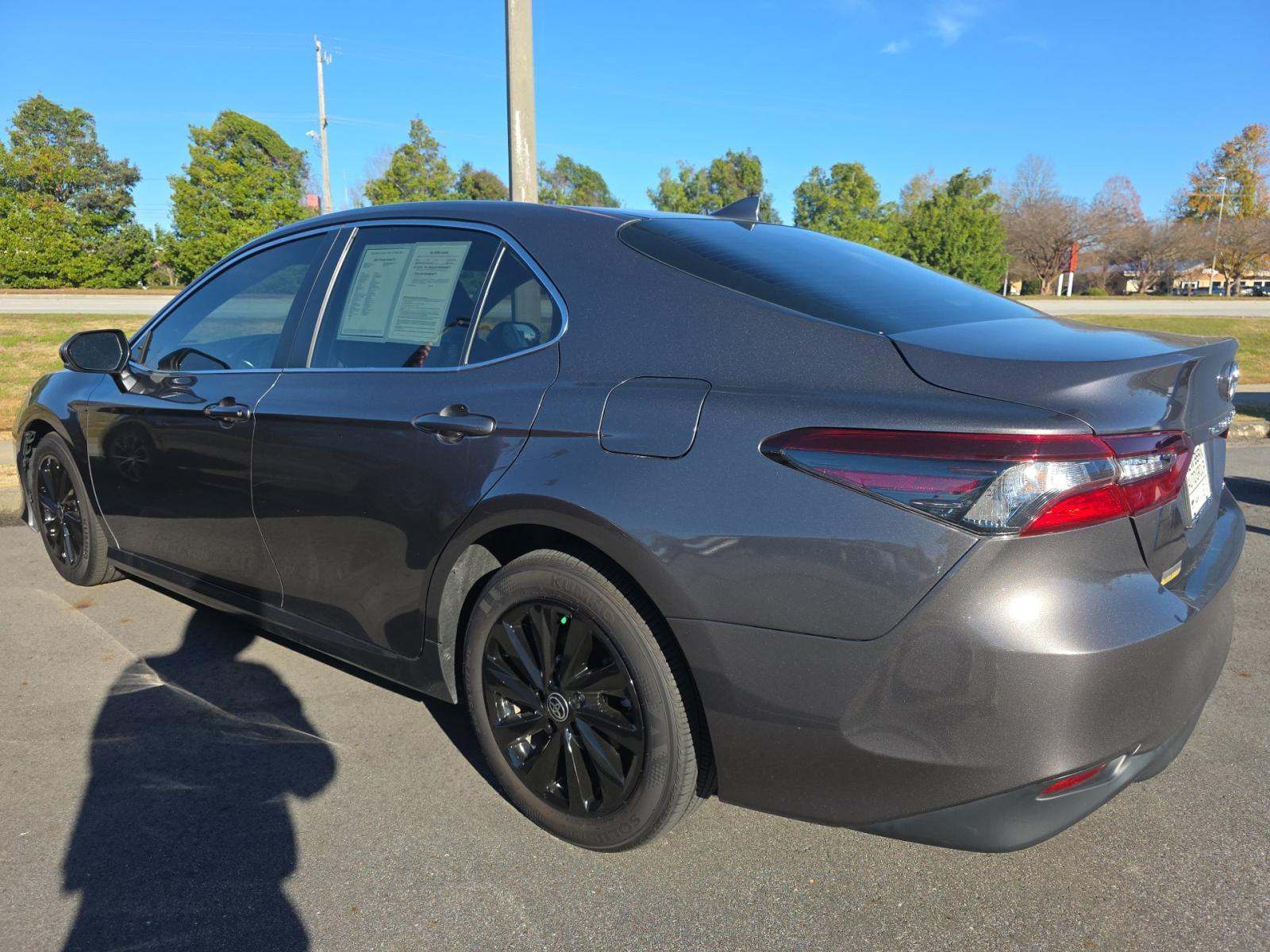 2023 Toyota Camry LE FWD