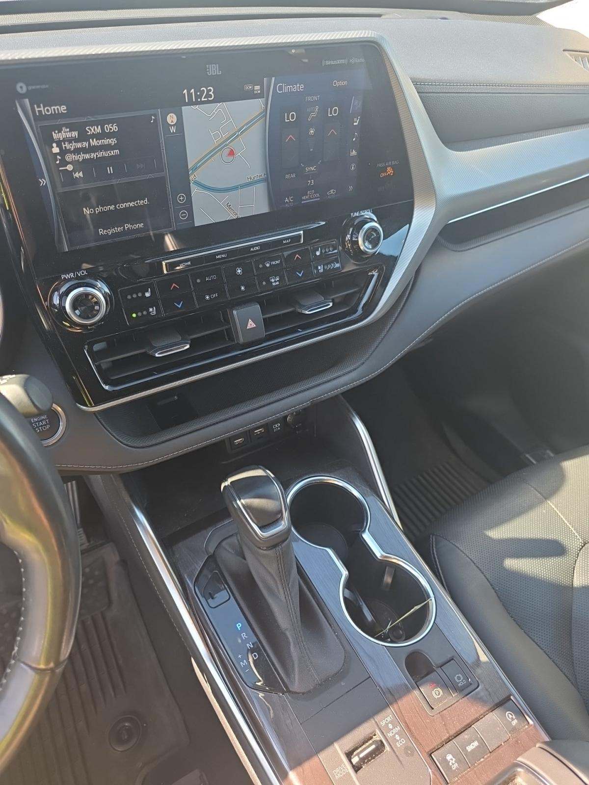 2021 Toyota Highlander Platinum FWD