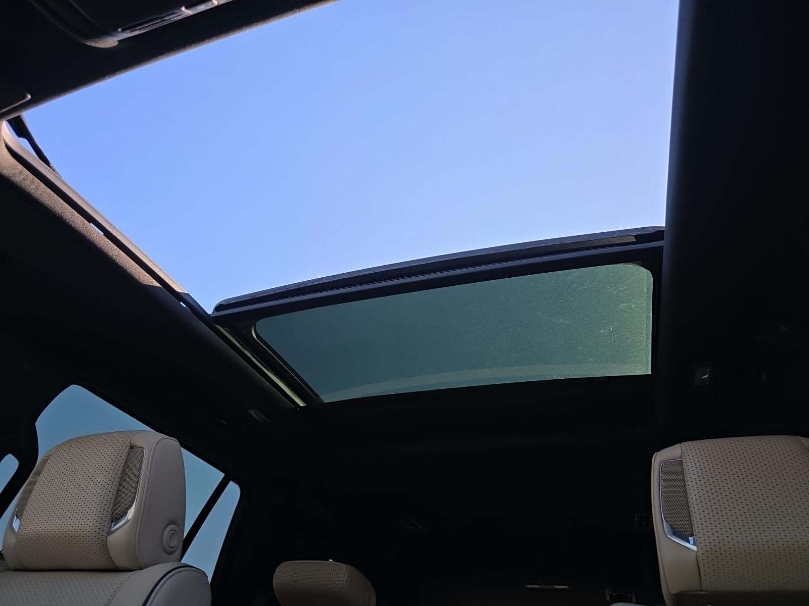 2023 Cadillac Escalade Premium Luxury AWD