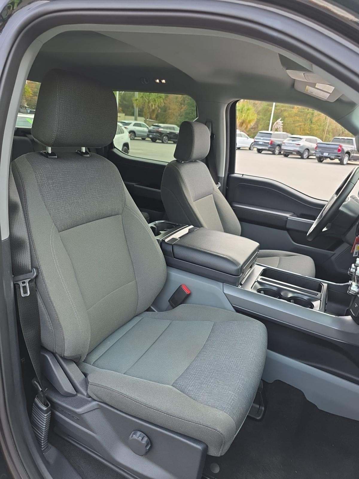 2024 Ford F-150 Hybrid XLT AWD