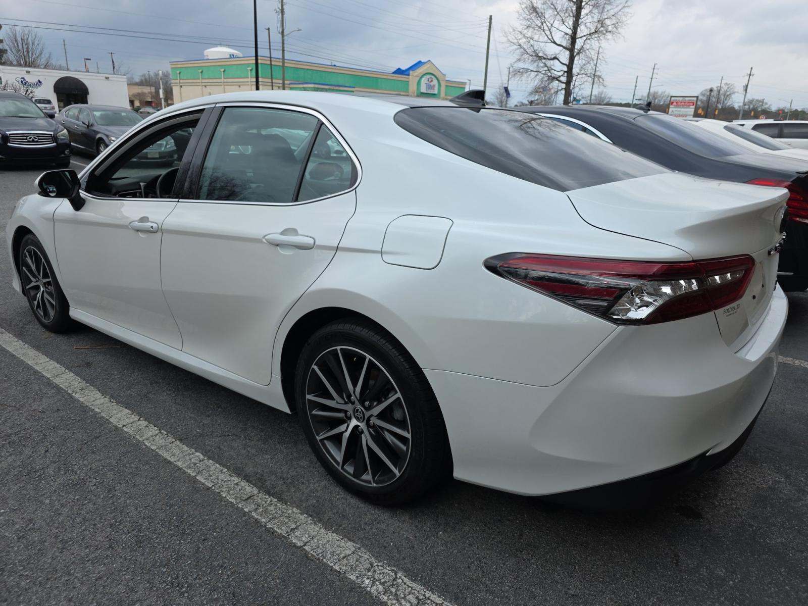 2021 Toyota Camry XLE AWD