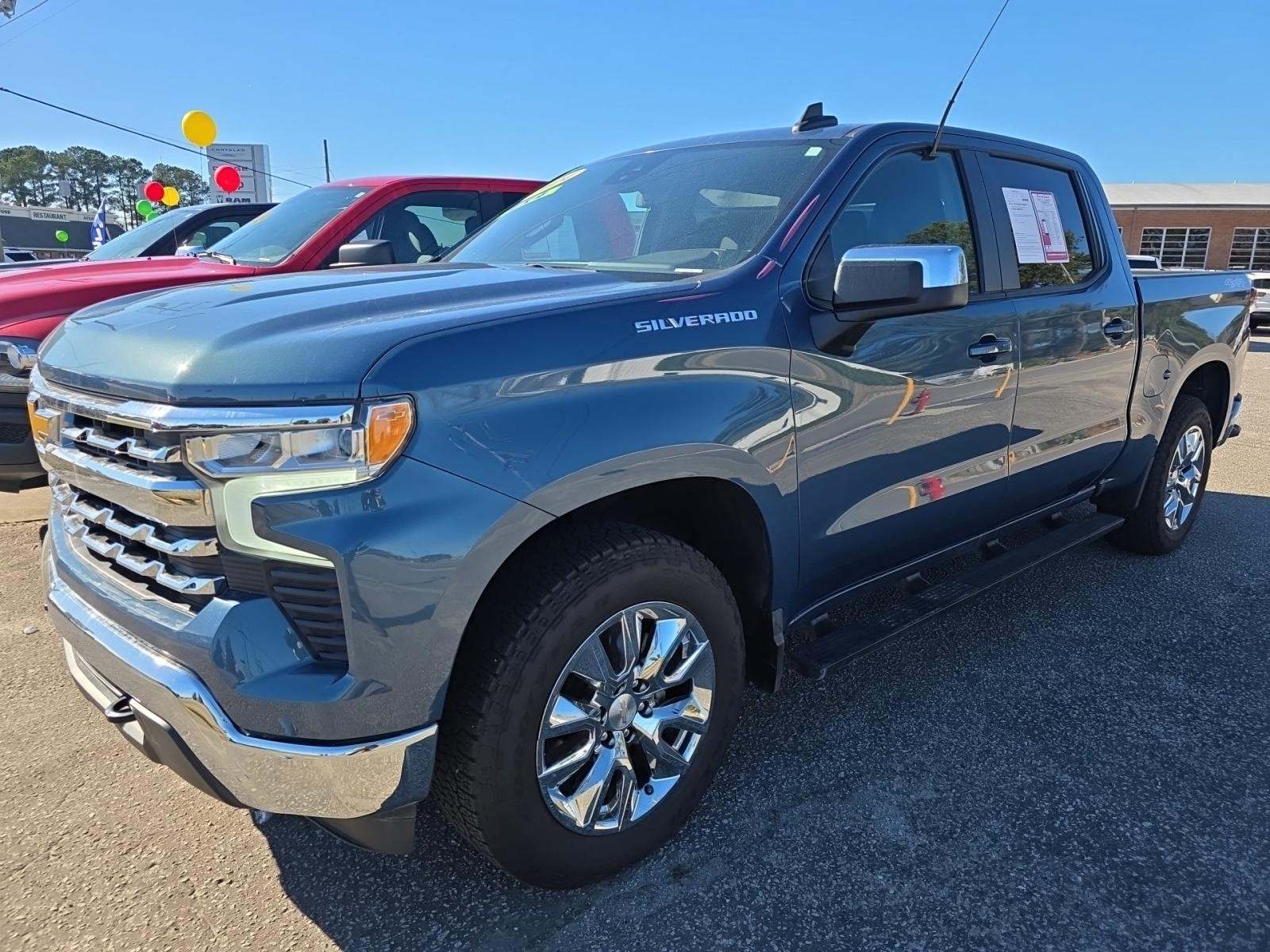 2024 Chevrolet Silverado 1500 LT AWD