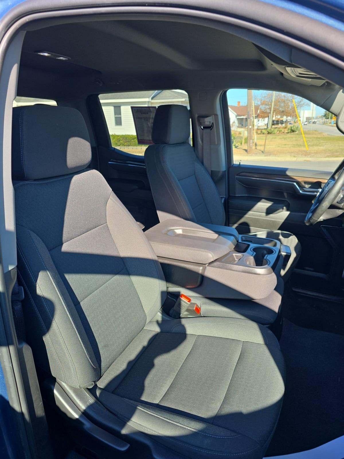 2024 Chevrolet Silverado 1500 LT AWD