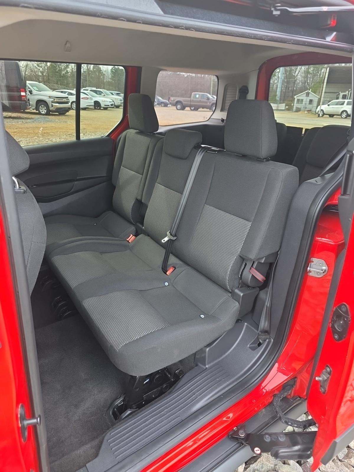 FORD TRANSIT CONNECT - 9