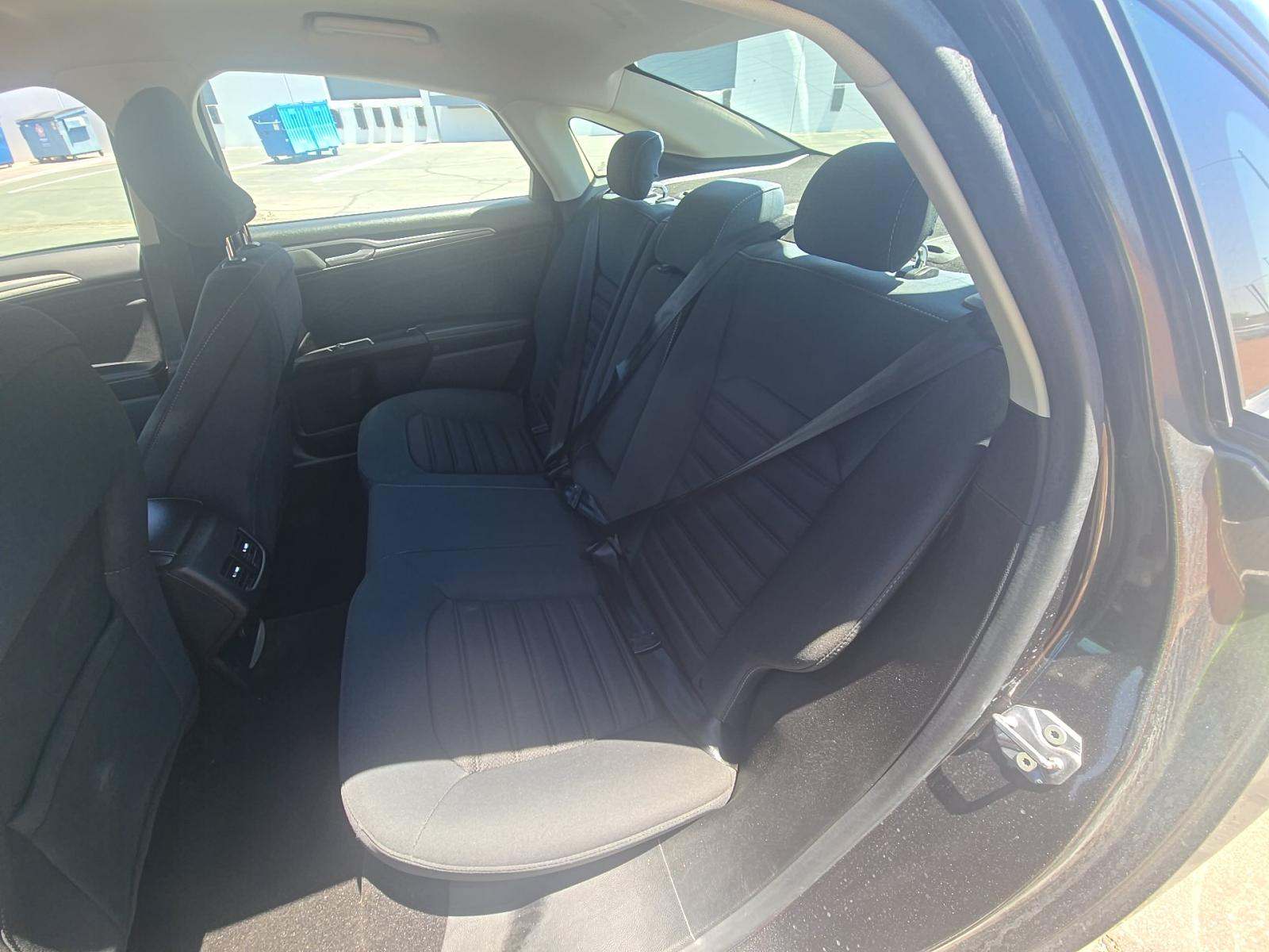 FORD FUSION - 9