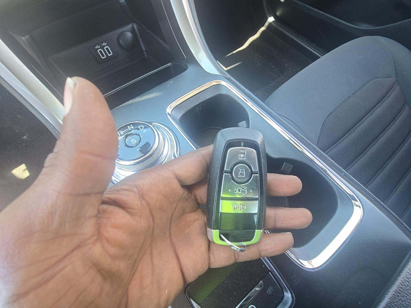 FORD FUSION - 4