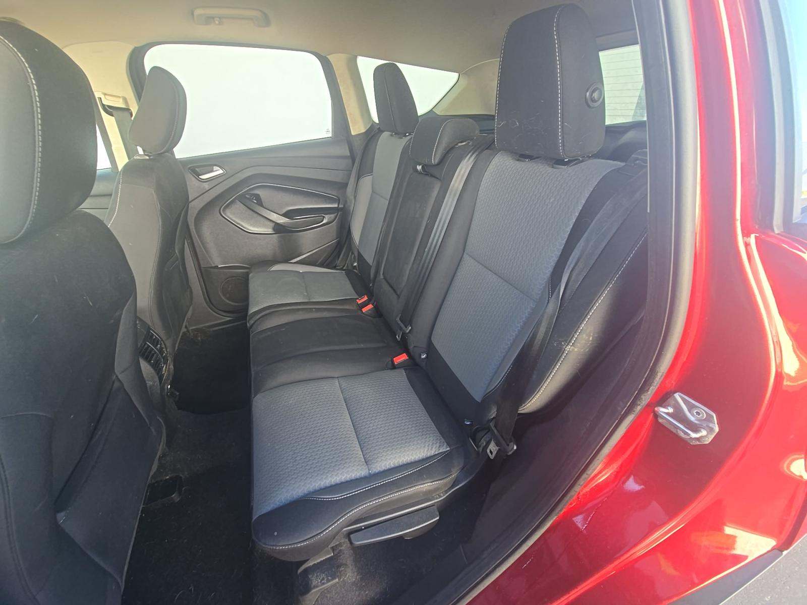 FORD ESCAPE - 9