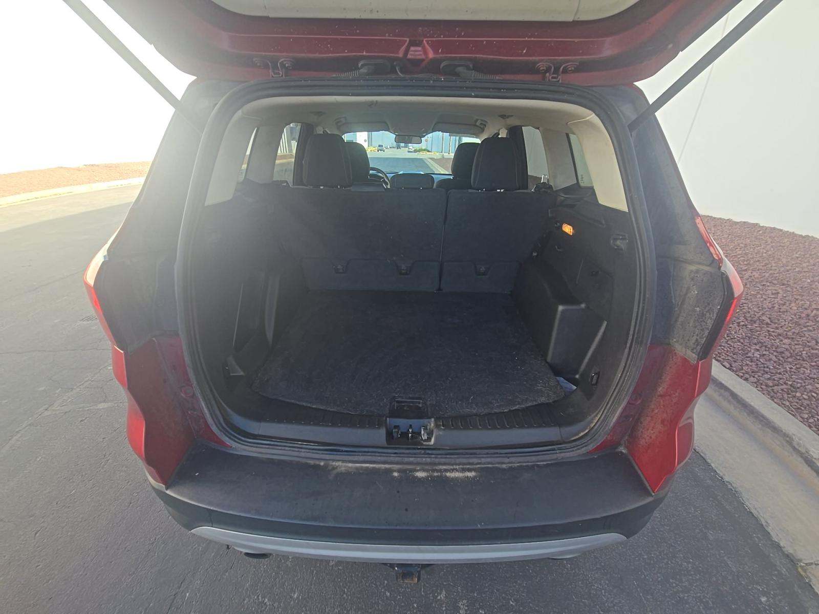 FORD ESCAPE - 10