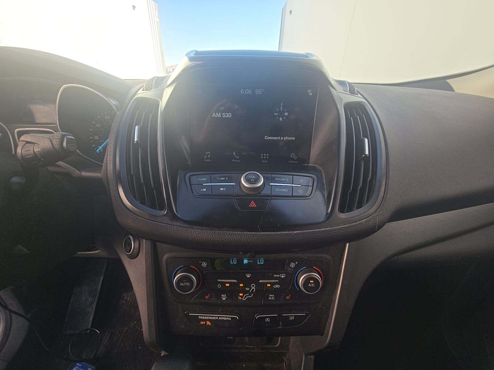 FORD ESCAPE - 6