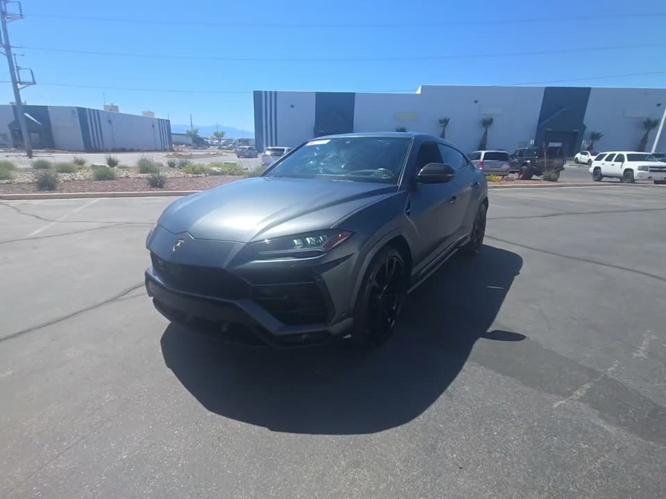 2019 Lamborghini Urus Base AWD