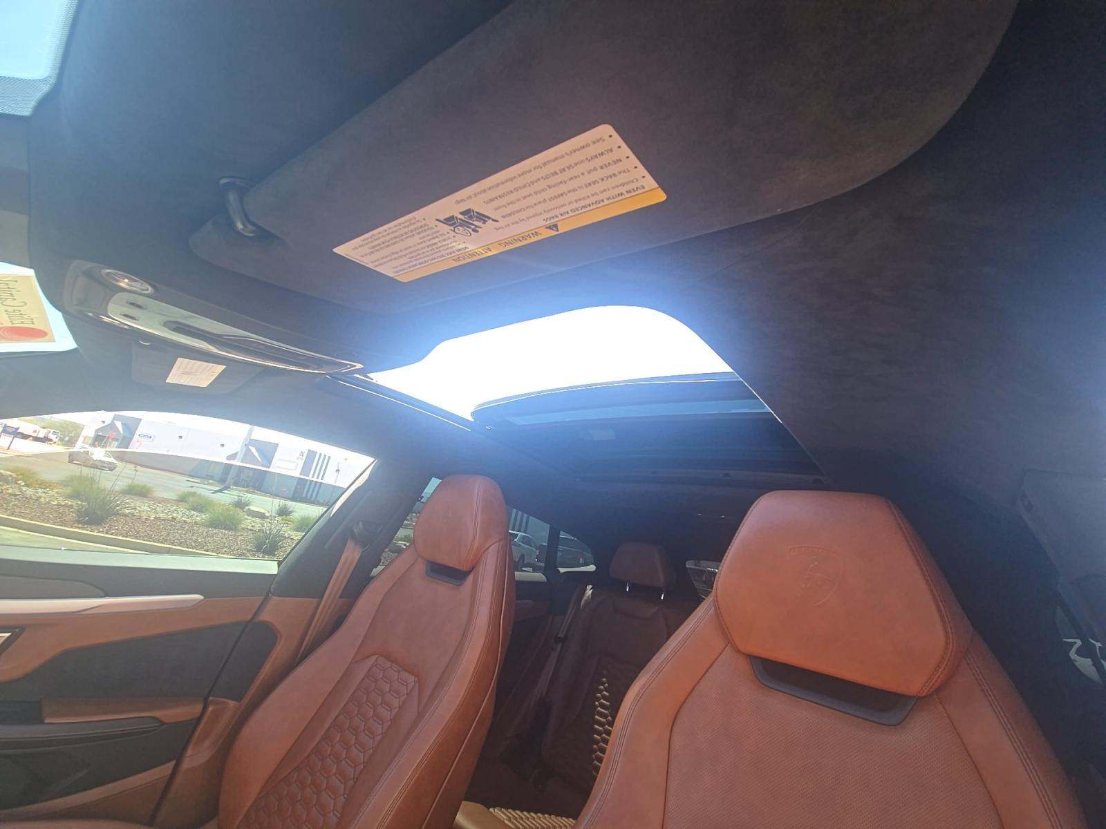 2019 Lamborghini Urus Base AWD