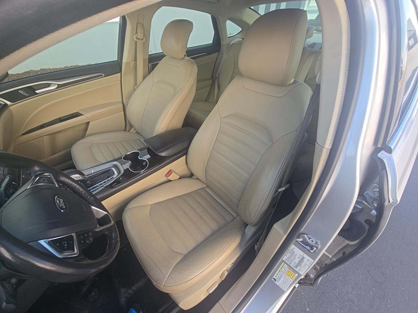 FORD FUSION - 2