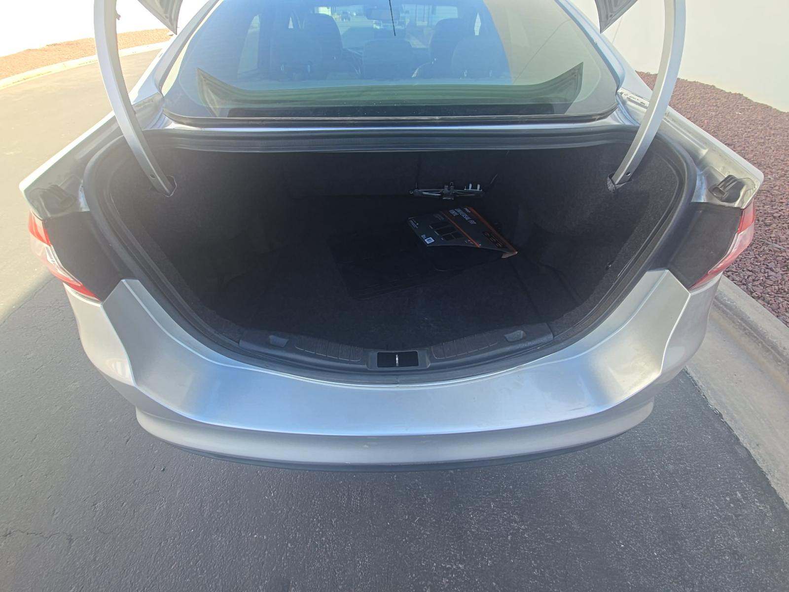 FORD FUSION - 10
