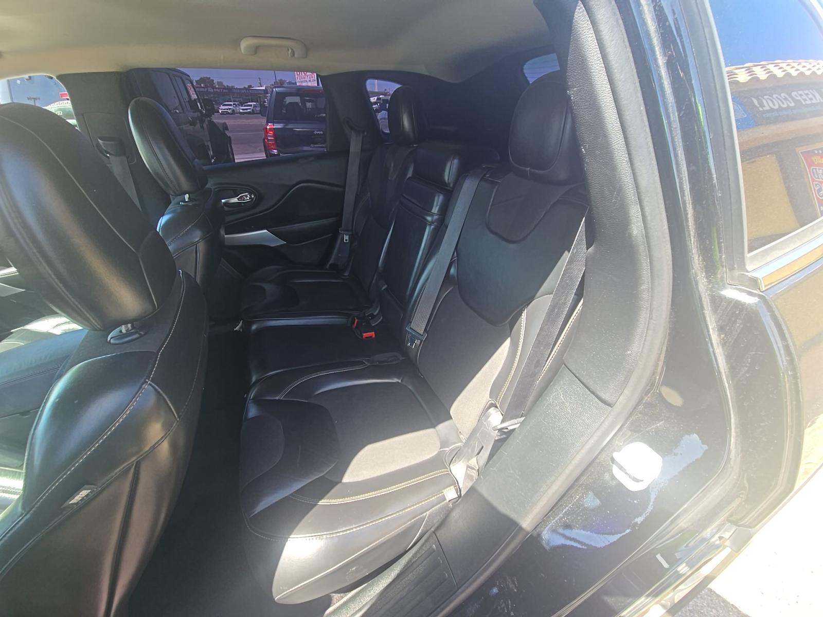 JEEP LATITUDE PLUS - 9