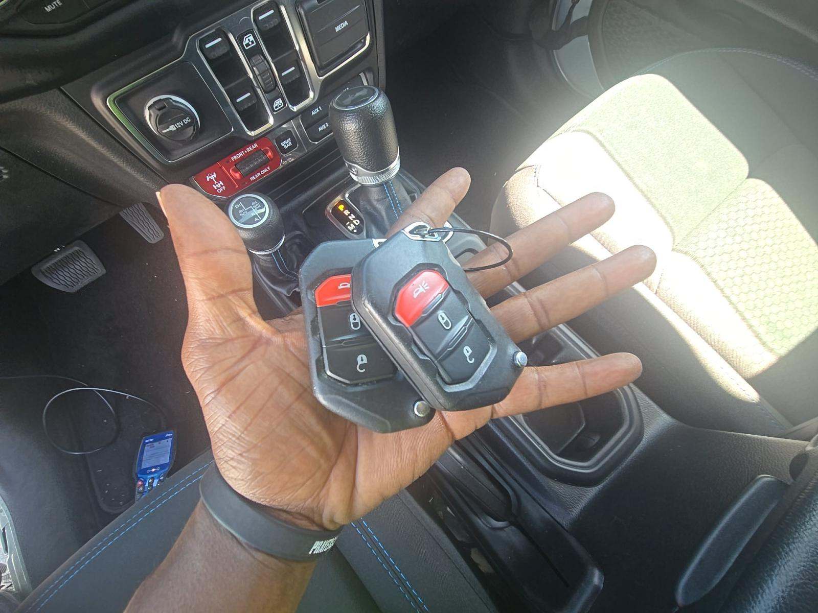 JEEP GRAND CHEROKEE - 4