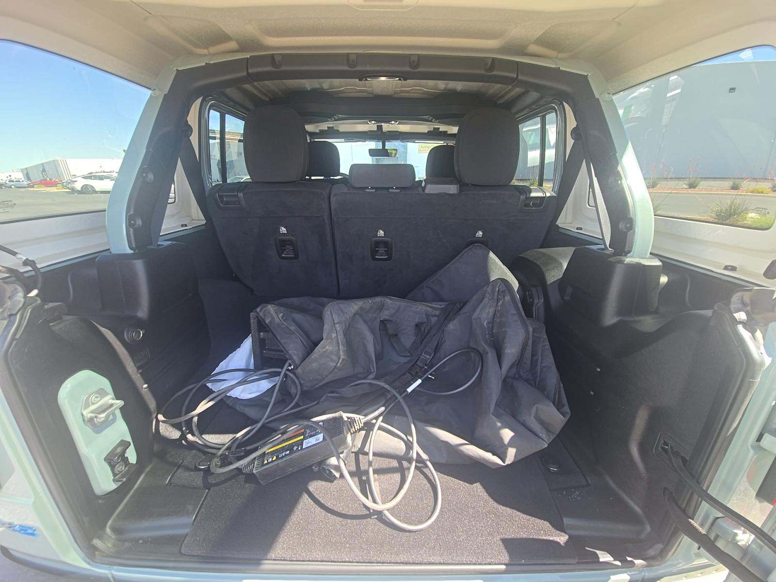 JEEP GRAND CHEROKEE - 10