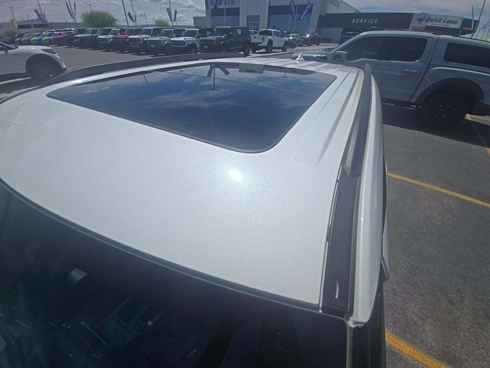 FORD EXPLORER - 8