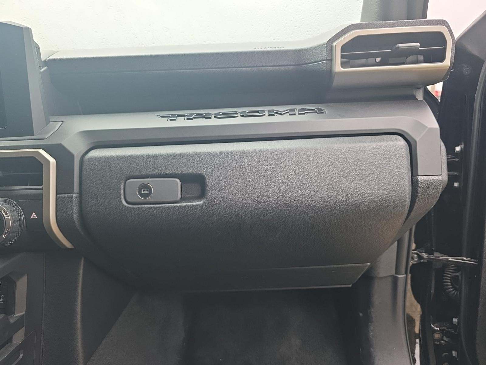 2025 Toyota Tacoma SR AWD