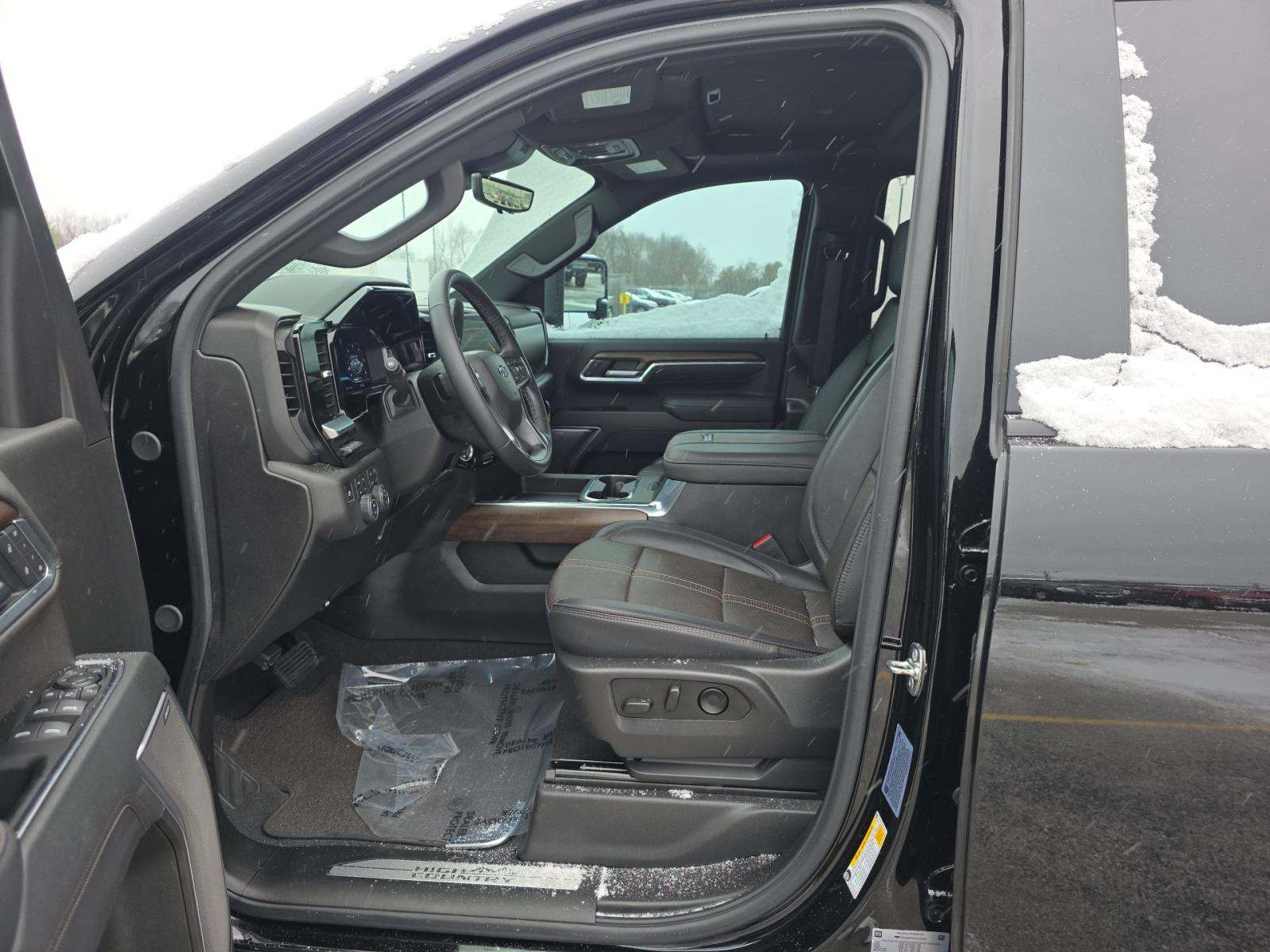 2025 Chevrolet Silverado 2500HD High Country AWD