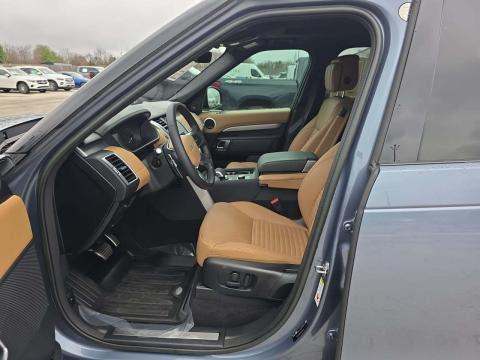 2023 Land Rover Discovery R-Dynamic HSE AWD