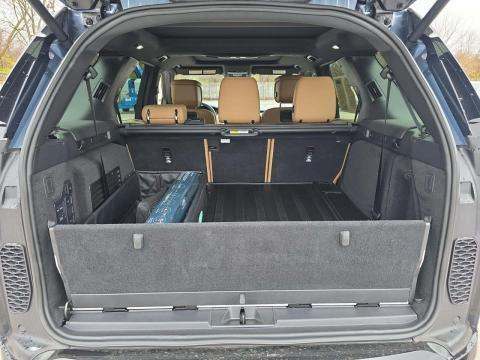 2023 Land Rover Discovery R-Dynamic HSE AWD