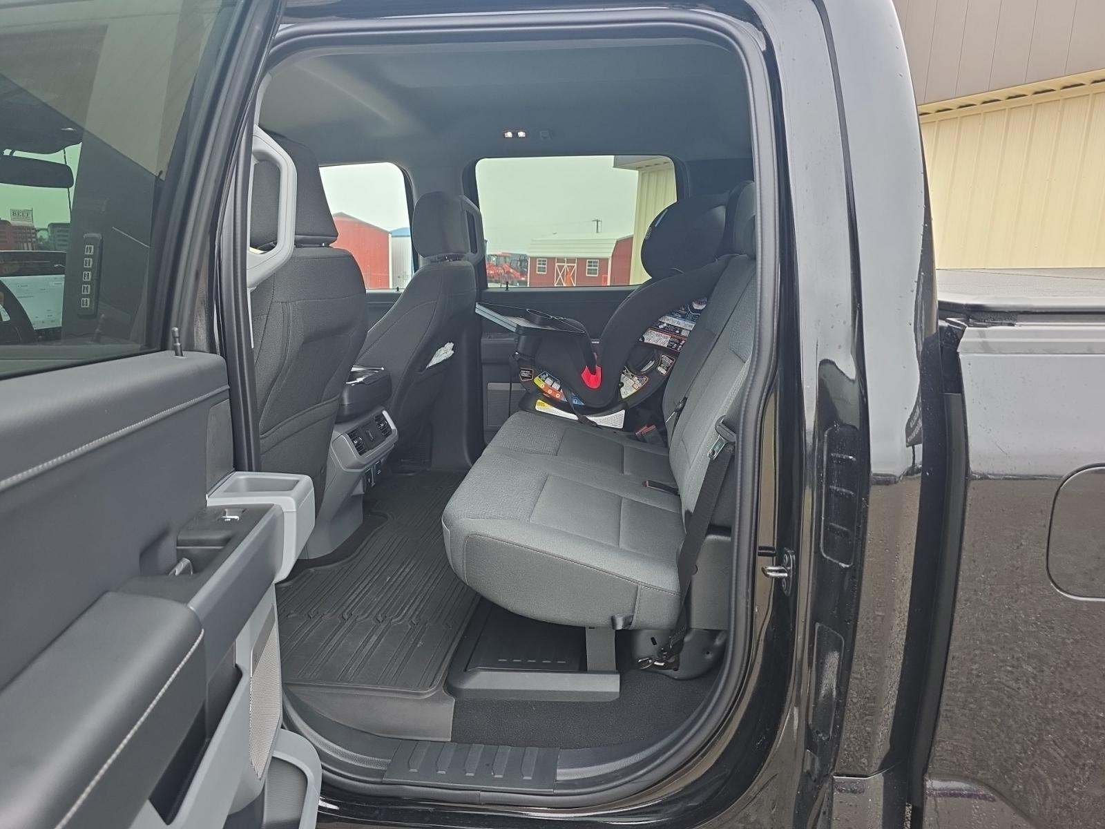 2024 Ford F-150 XLT AWD