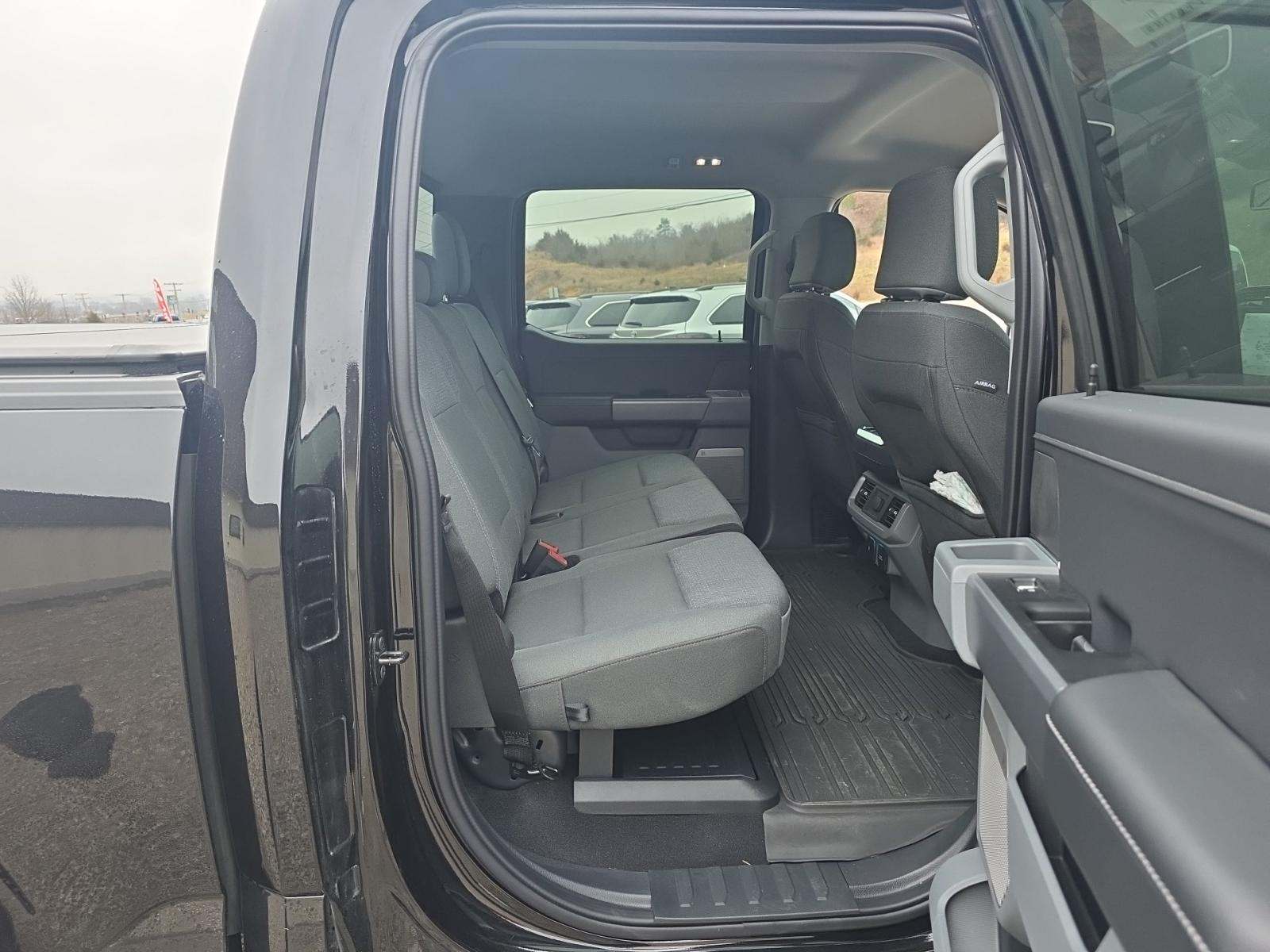 2024 Ford F-150 XLT AWD