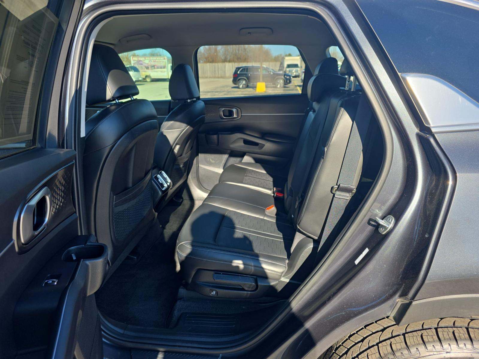 2024 Kia Sorento S AWD