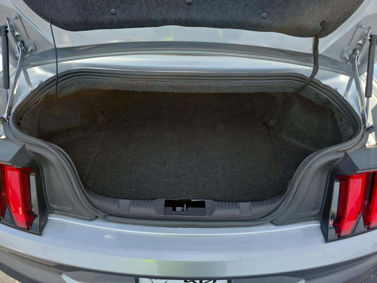 2023 Ford Mustang EcoBoost Premium RWD