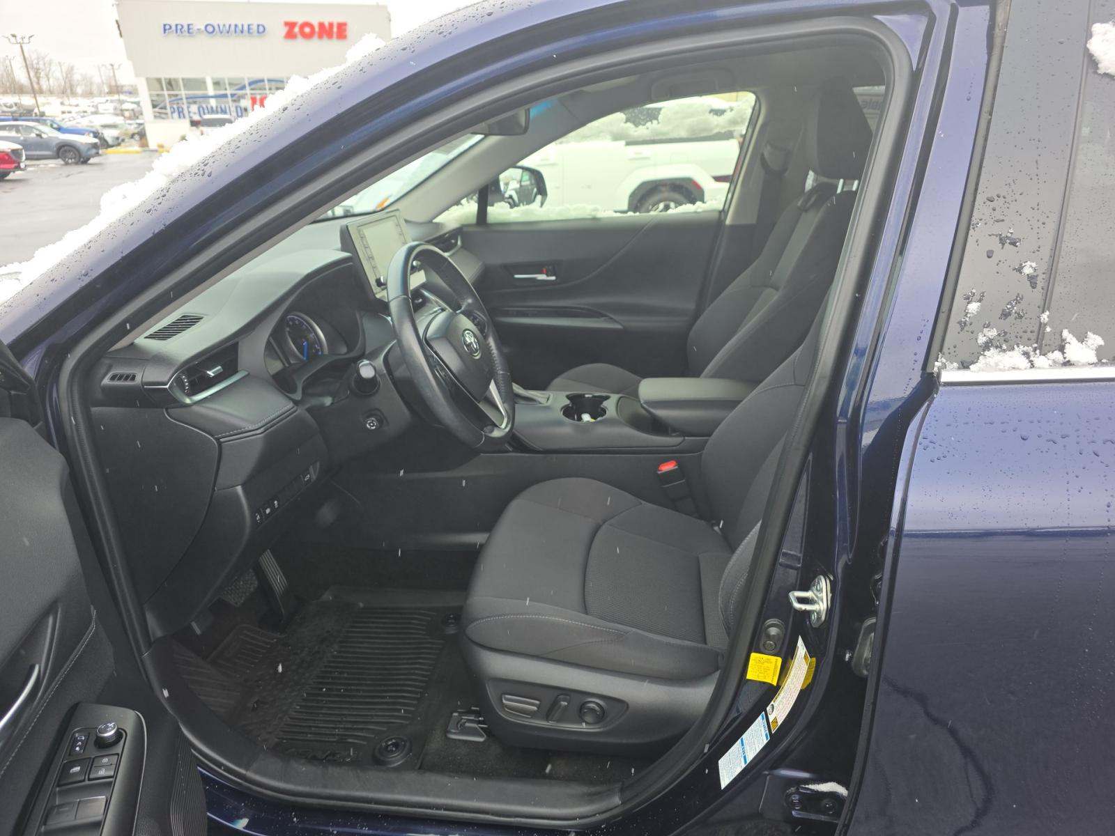 2022 Toyota Venza LE AWD