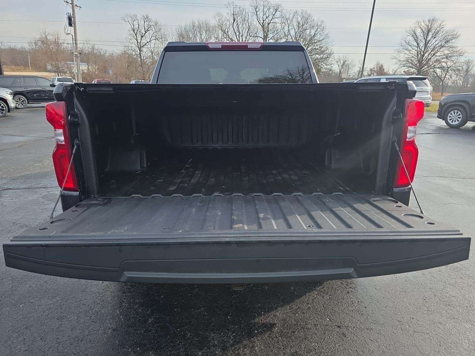 2023 Chevrolet Silverado 1500 RST AWD