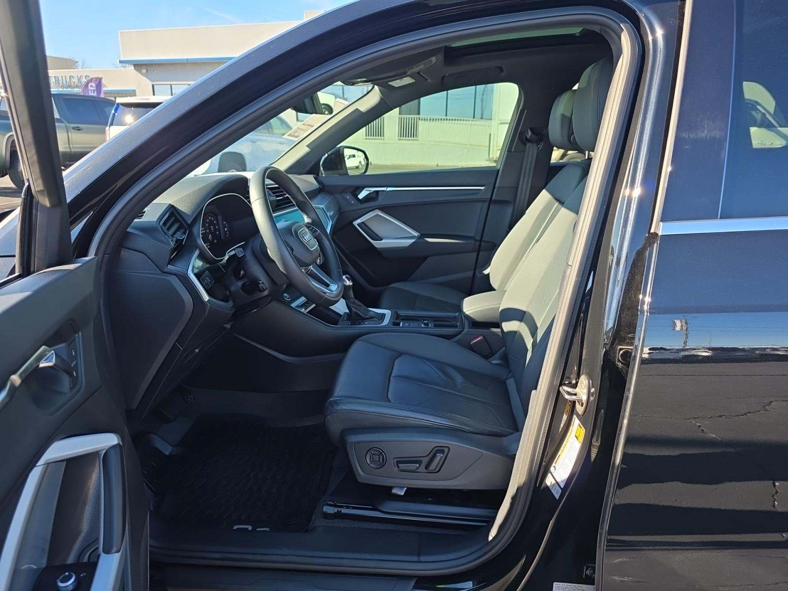 2023 Audi Q3 Premium AWD