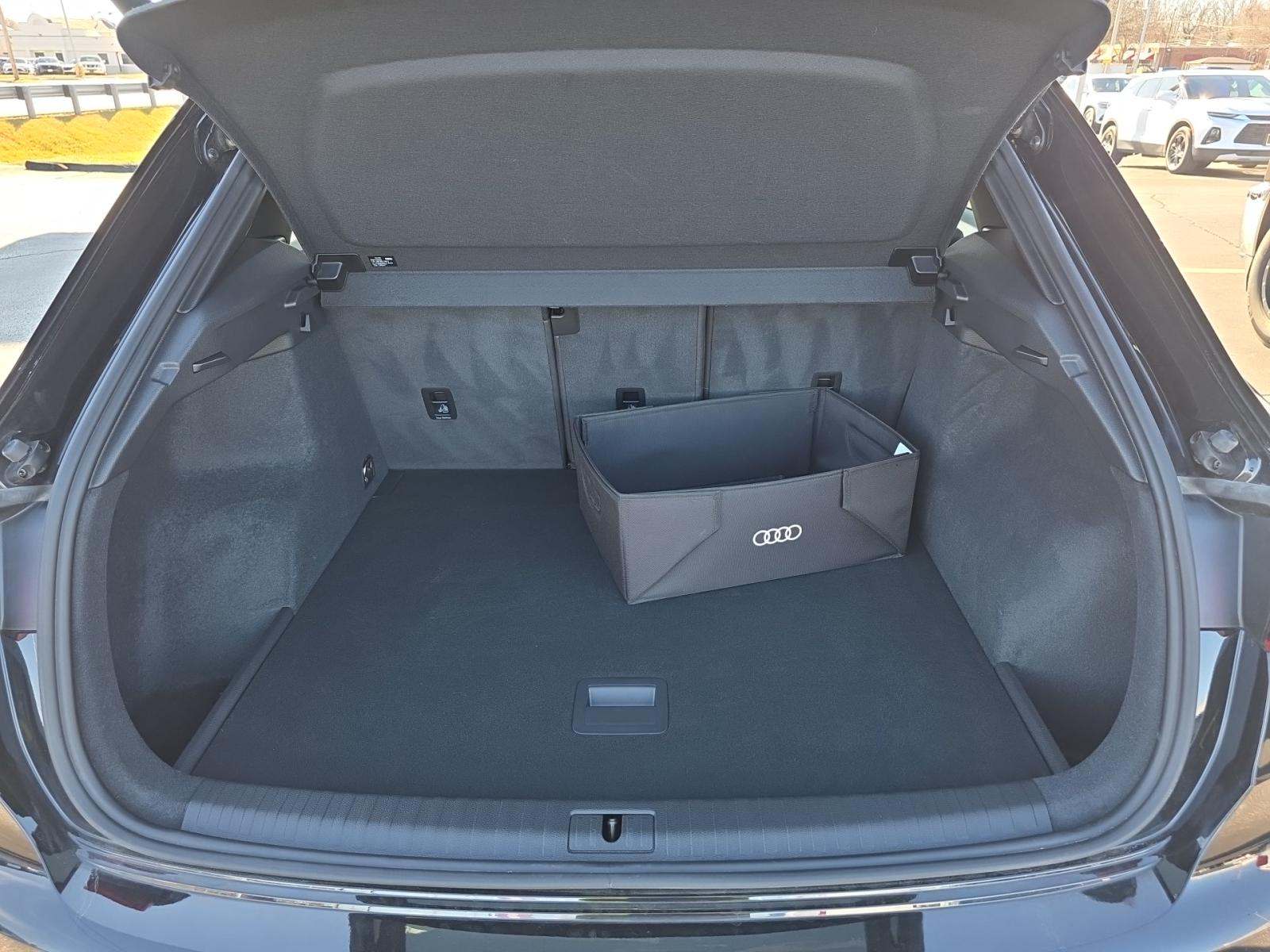 2023 Audi Q3 Premium AWD