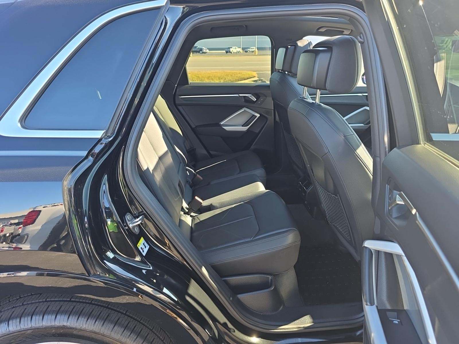 2023 Audi Q3 Premium AWD