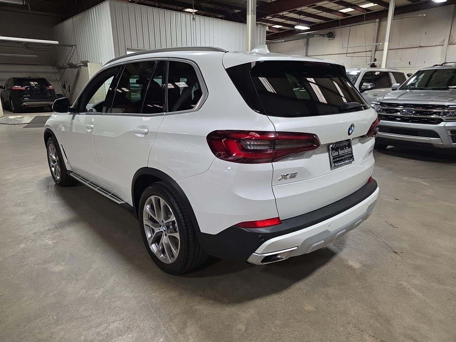 2023 BMW X5 xDrive40i AWD