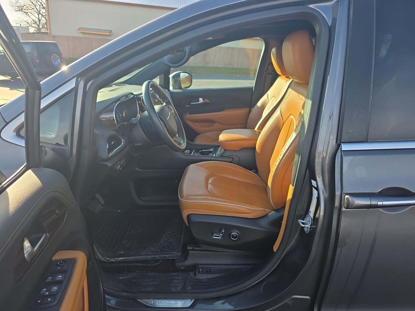 2021 Chrysler Pacifica Pinnacle AWD