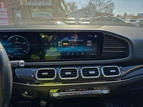 MERCEDES-BENZ GLS - 10