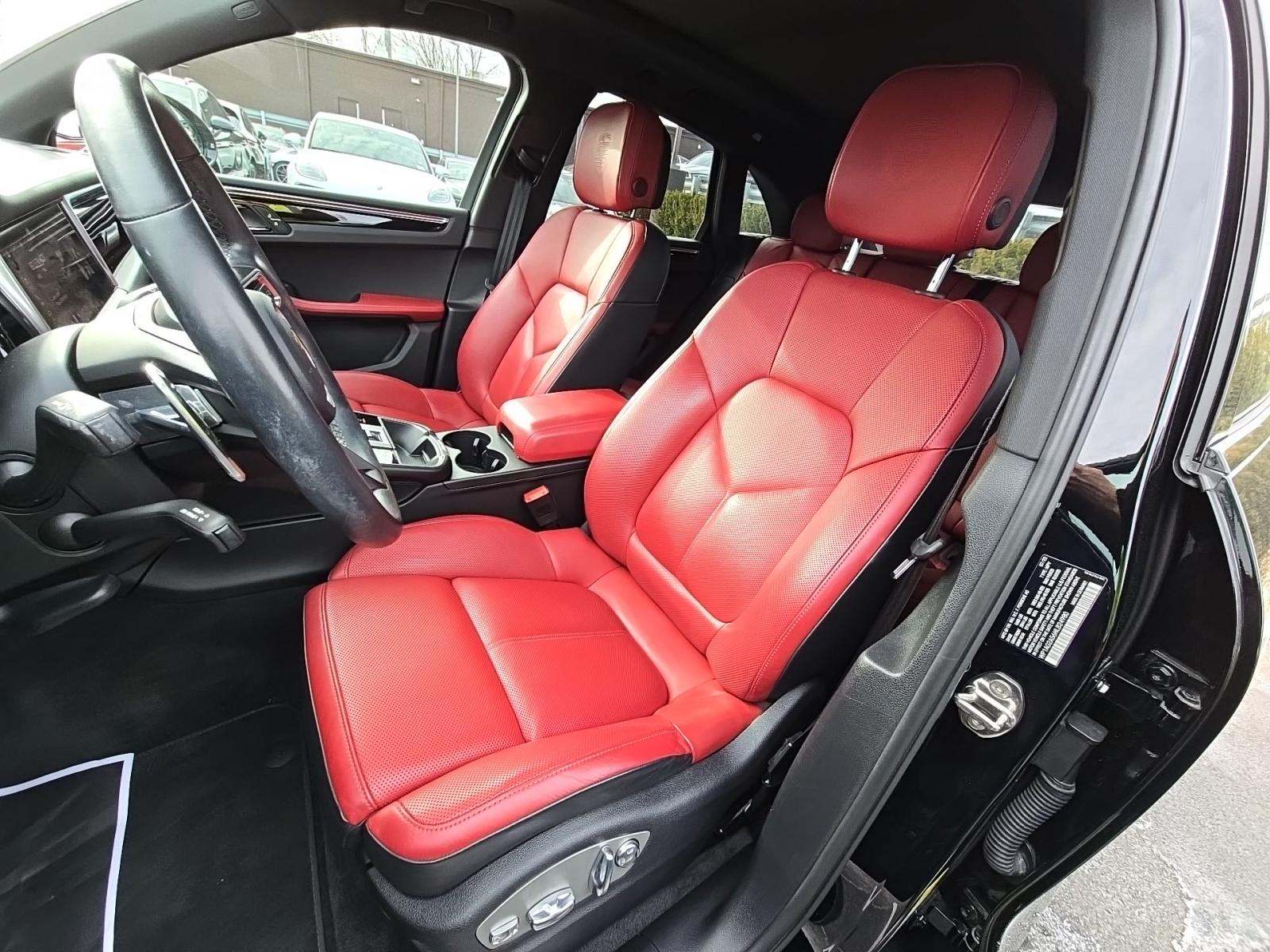 2022 Porsche Macan S AWD