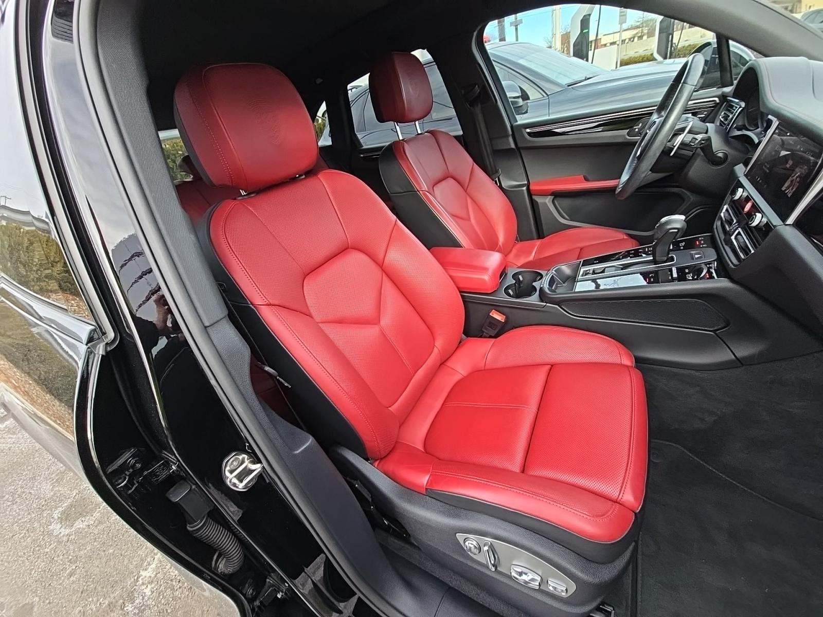 2022 Porsche Macan S AWD