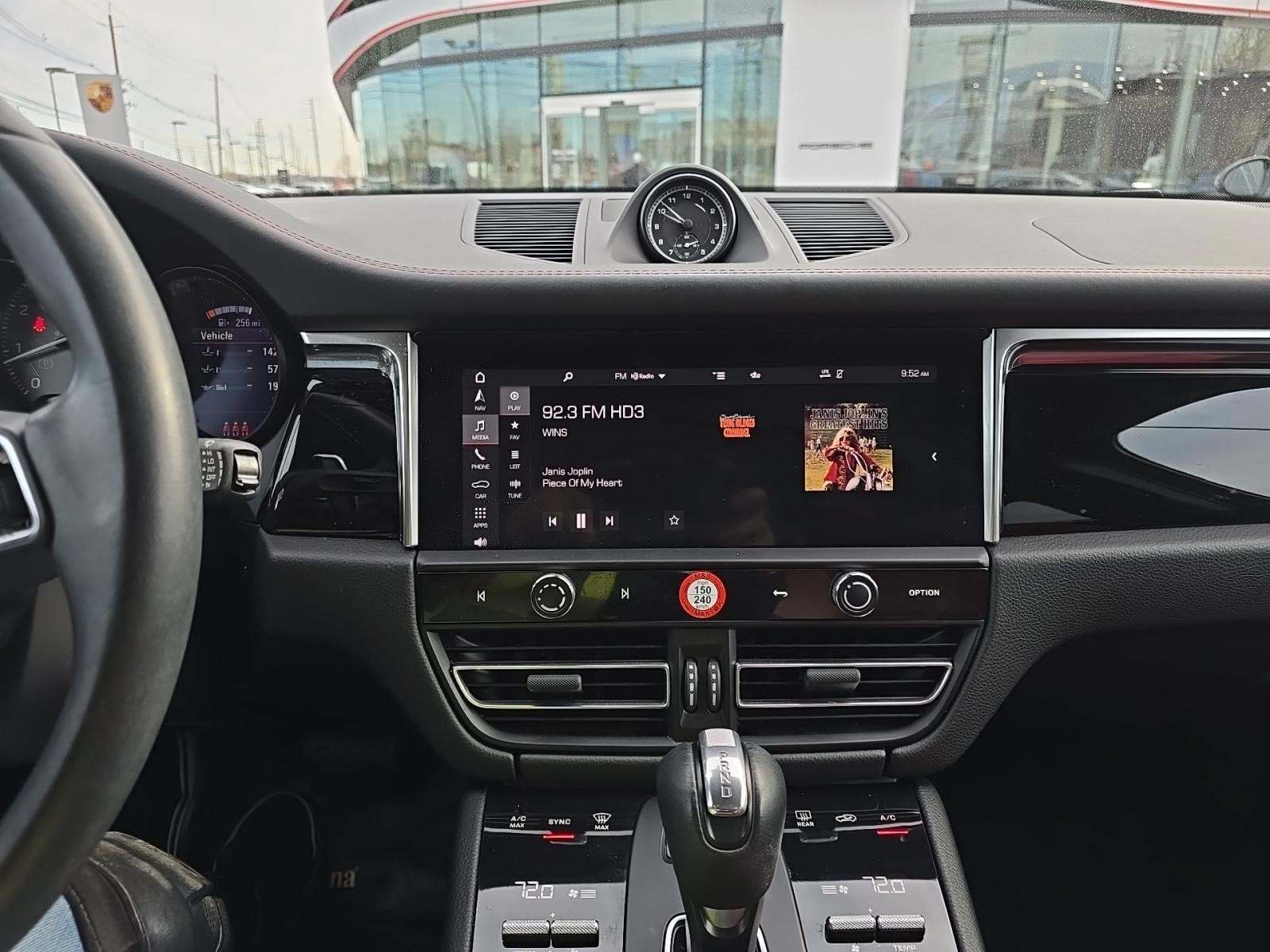 2022 Porsche Macan S AWD