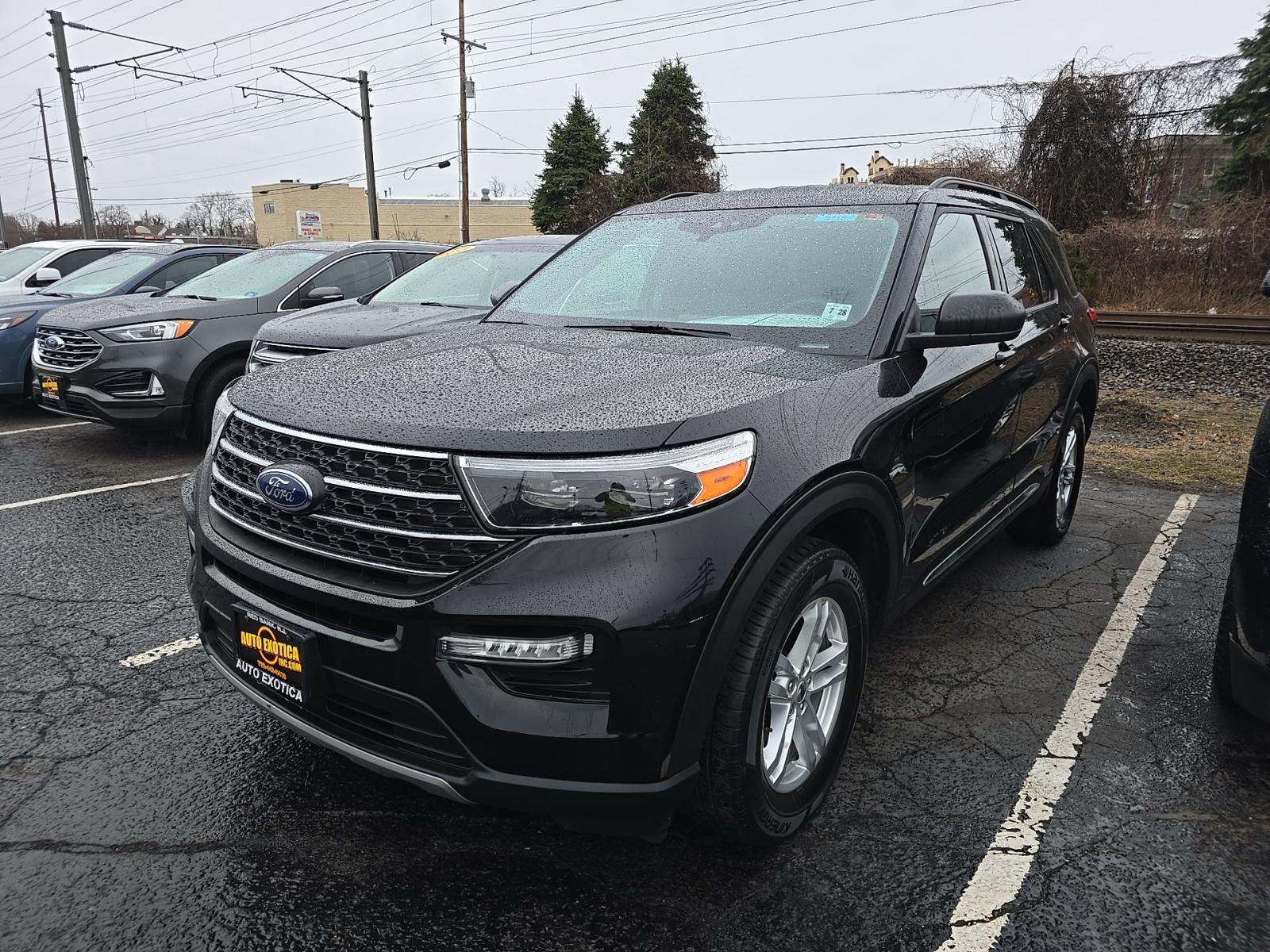 2023 Ford Explorer XLT AWD