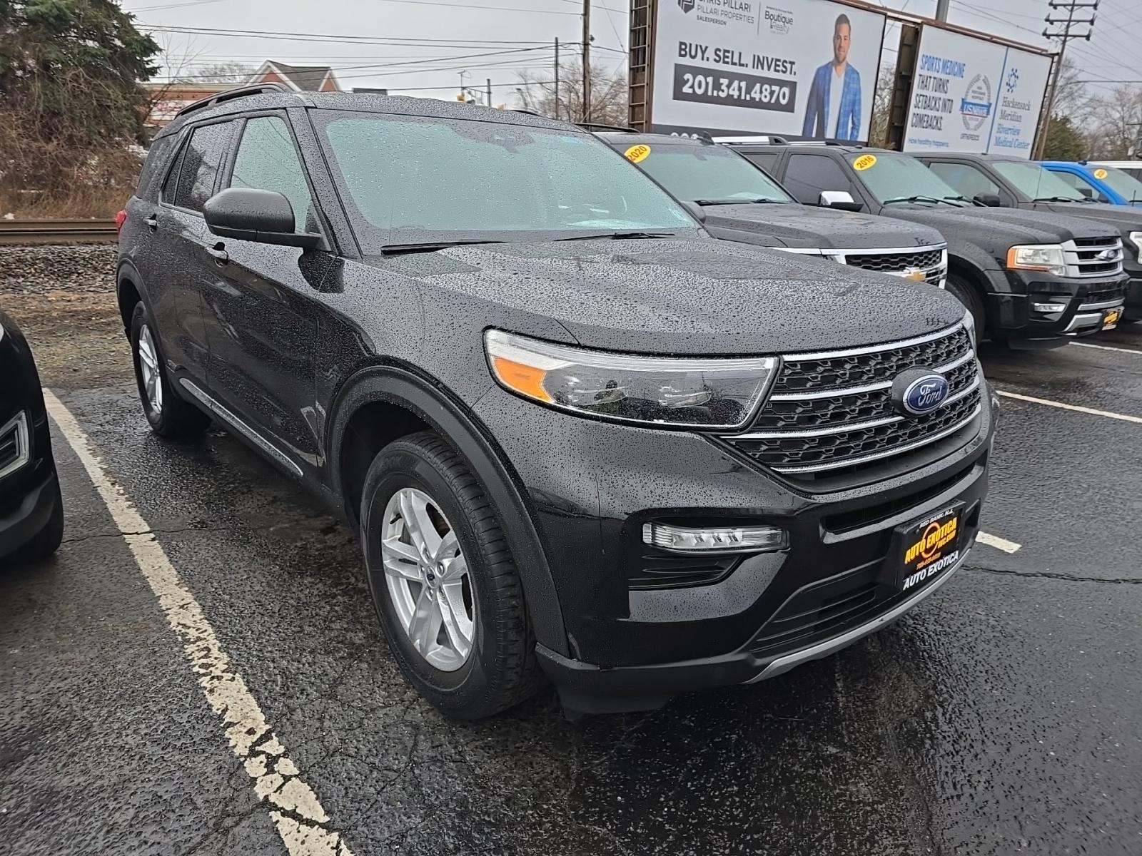 2023 Ford Explorer XLT AWD